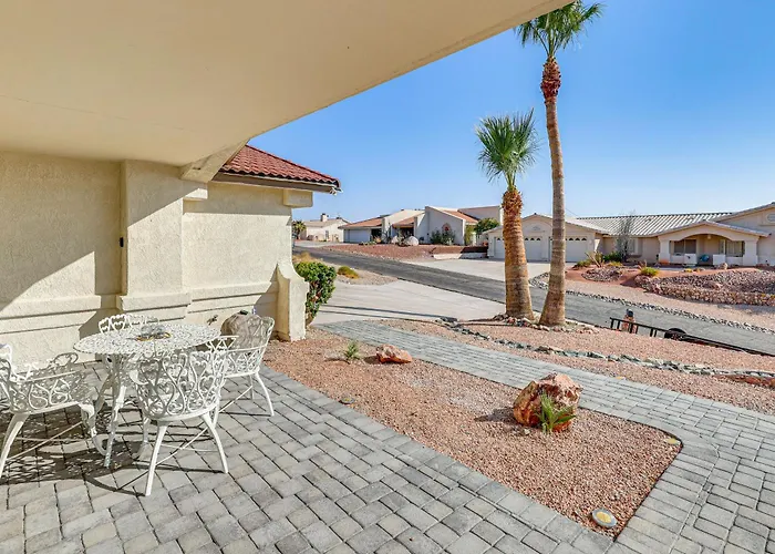 Fully Furnished Poolside Oasis 5 Mi To Havasu Holiday home